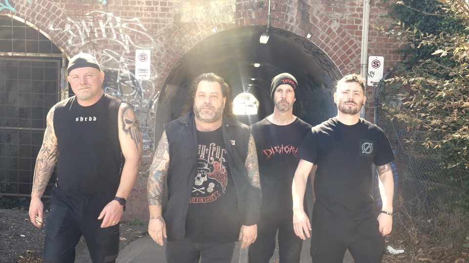 Band_Photo_-_Tunnel_1