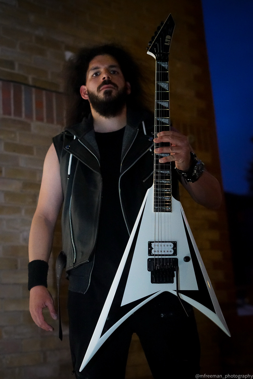 E30A4E4F-2041-4402-8AF8-AE95AE14819A